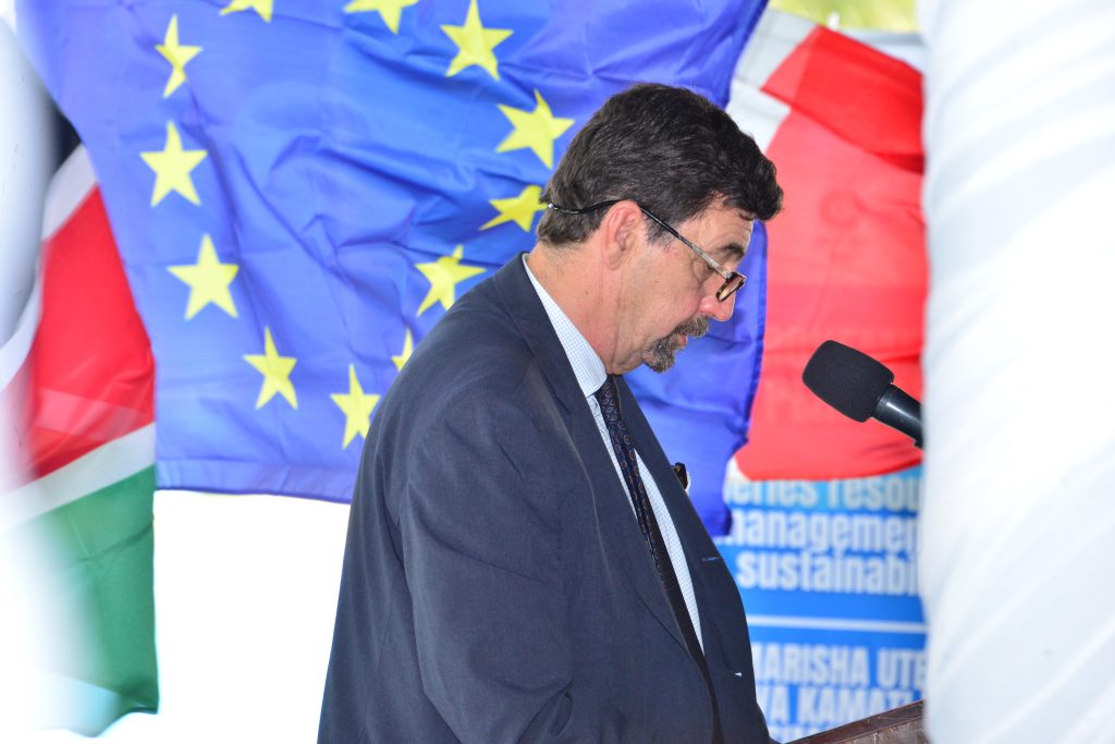 Pesca artigianale e blue economy in Kenya: Aics consegna imbarcazioni equipaggiate a cinque contee costiere Pesca artigianale e blue economy in Kenya: Aics consegna imbarcazioni equipaggiate a cinque contee costiere