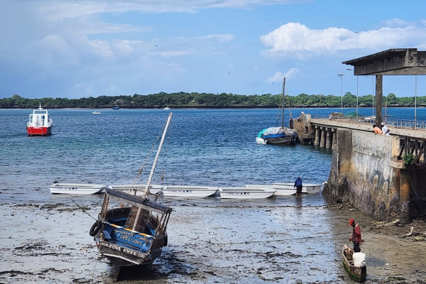 Kenya, Aics e autorità locali attivano fondo rotativo per la gestione delle imbarcazioni donate ai pescatori Kenya, Aics e autorità locali attivano fondo rotativo per la gestione delle imbarcazioni donate ai pescatori